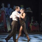 Clases de tango y ferias de emprendedores a la vera del río en Escobar