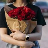 ¿Te regalaron un ramo? Aquí tienes todo lo que necesitas saber sobre el significado de las flores