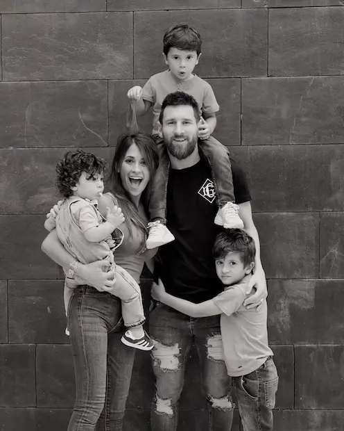 Lionel Messi Las fotos inéditas que compartió Antonela Roccuzzo por su cumpleaños
